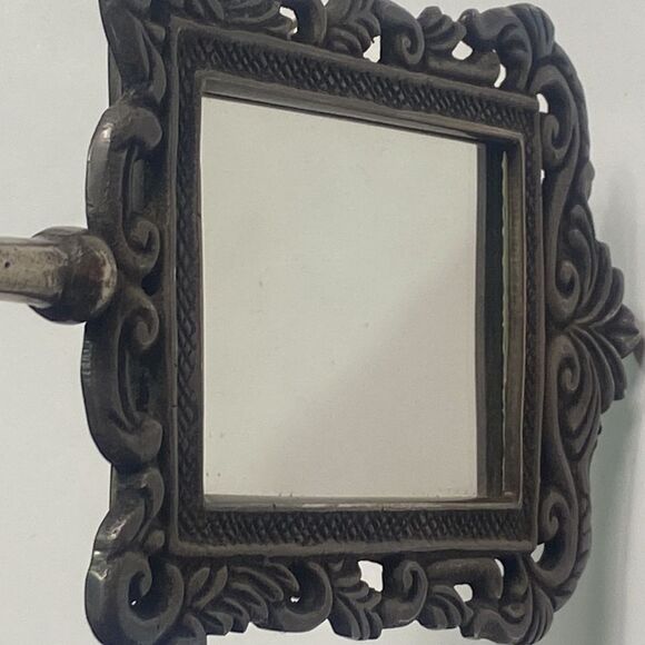 Vintage Style Hand Mirror Skeleton Key Picture Frame Wonderland Made In India - Picture 8 of 12